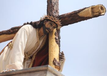 Oración a la Llaga del hombro de Jesús